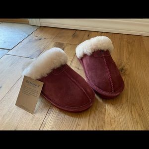 BearPaw Slippers Size 8 NWT